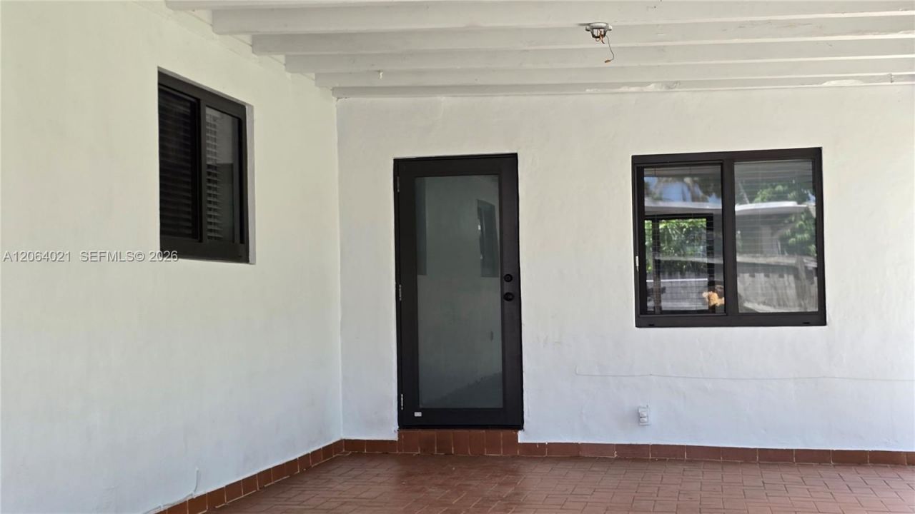 Please Call For Address, Miami, FL 33165 Photo