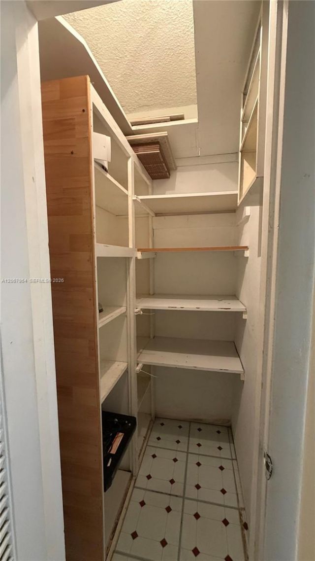2930 Point East Dr, Unit E312, Aventura, FL 33160 Photo