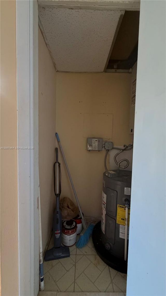 2930 Point East Dr, Unit E312, Aventura, FL 33160 Photo