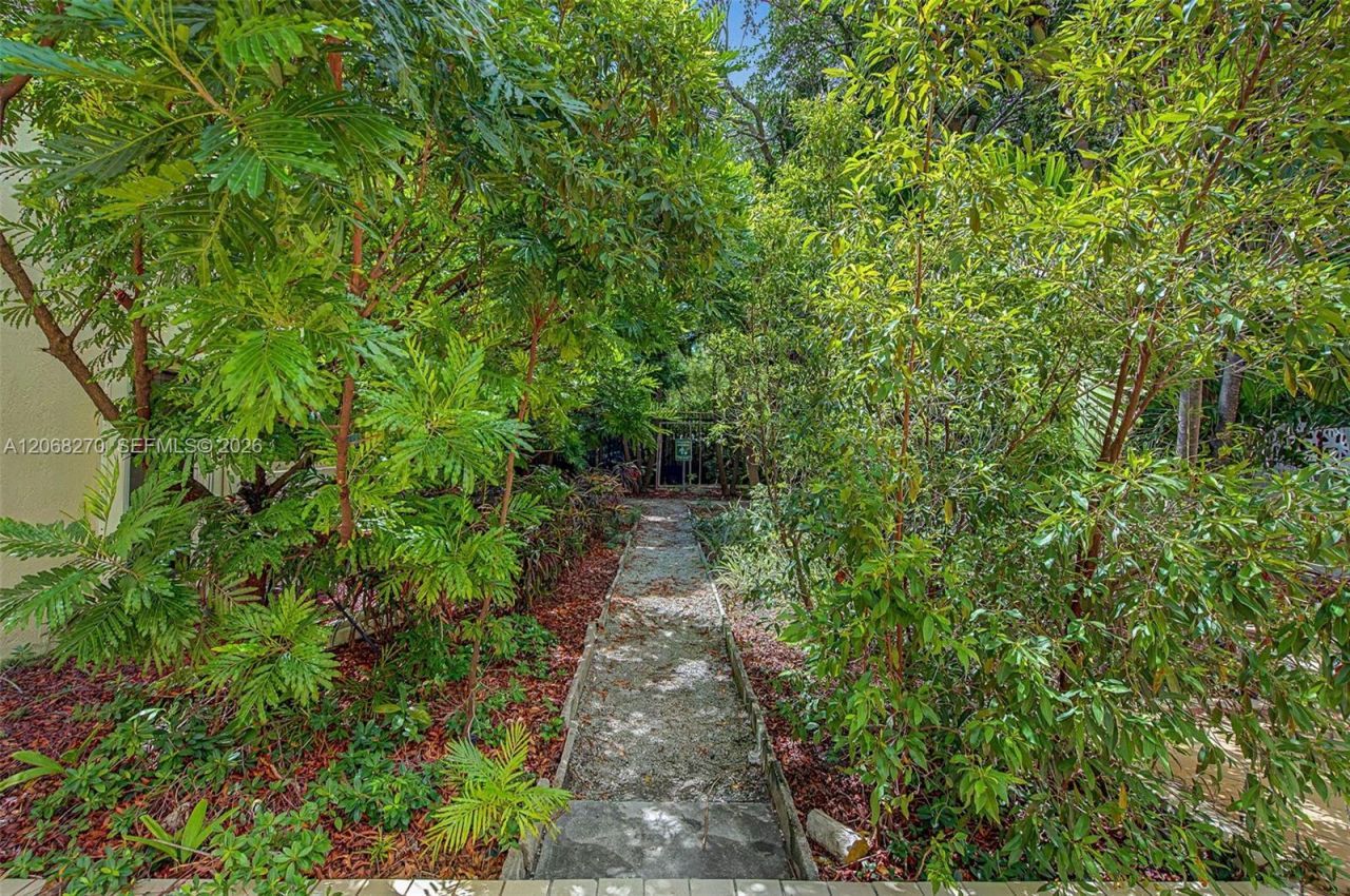 2400 Brickell Ave, Unit 107D, Miami, FL 33129 Photo