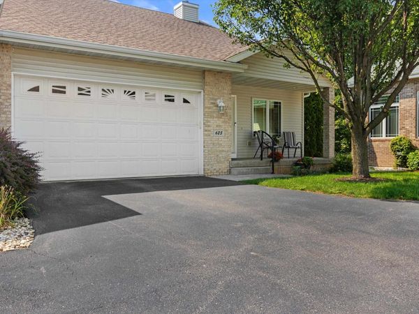 625 Nightingale Lane, Cottage Grove, WI 53527