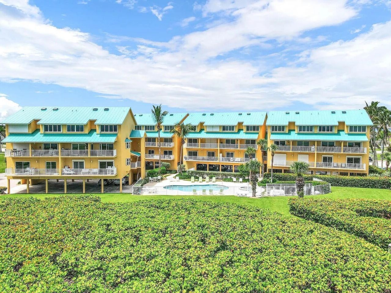 1550 S Ocean Drive, Unit 15, Fort Pierce, FL 34949 Photo