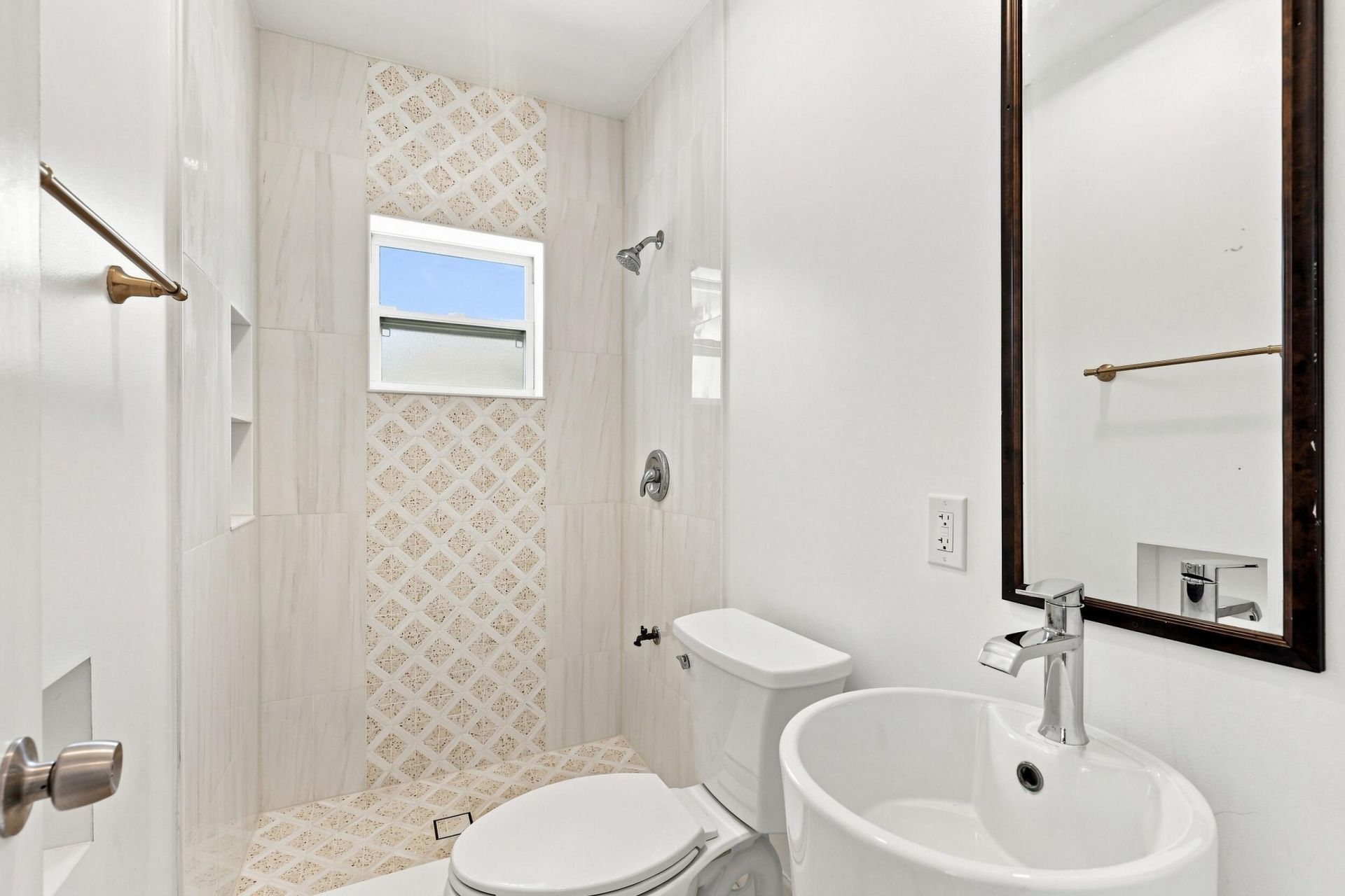 628 55th Street, West Palm Beach, FL 33407 Photo