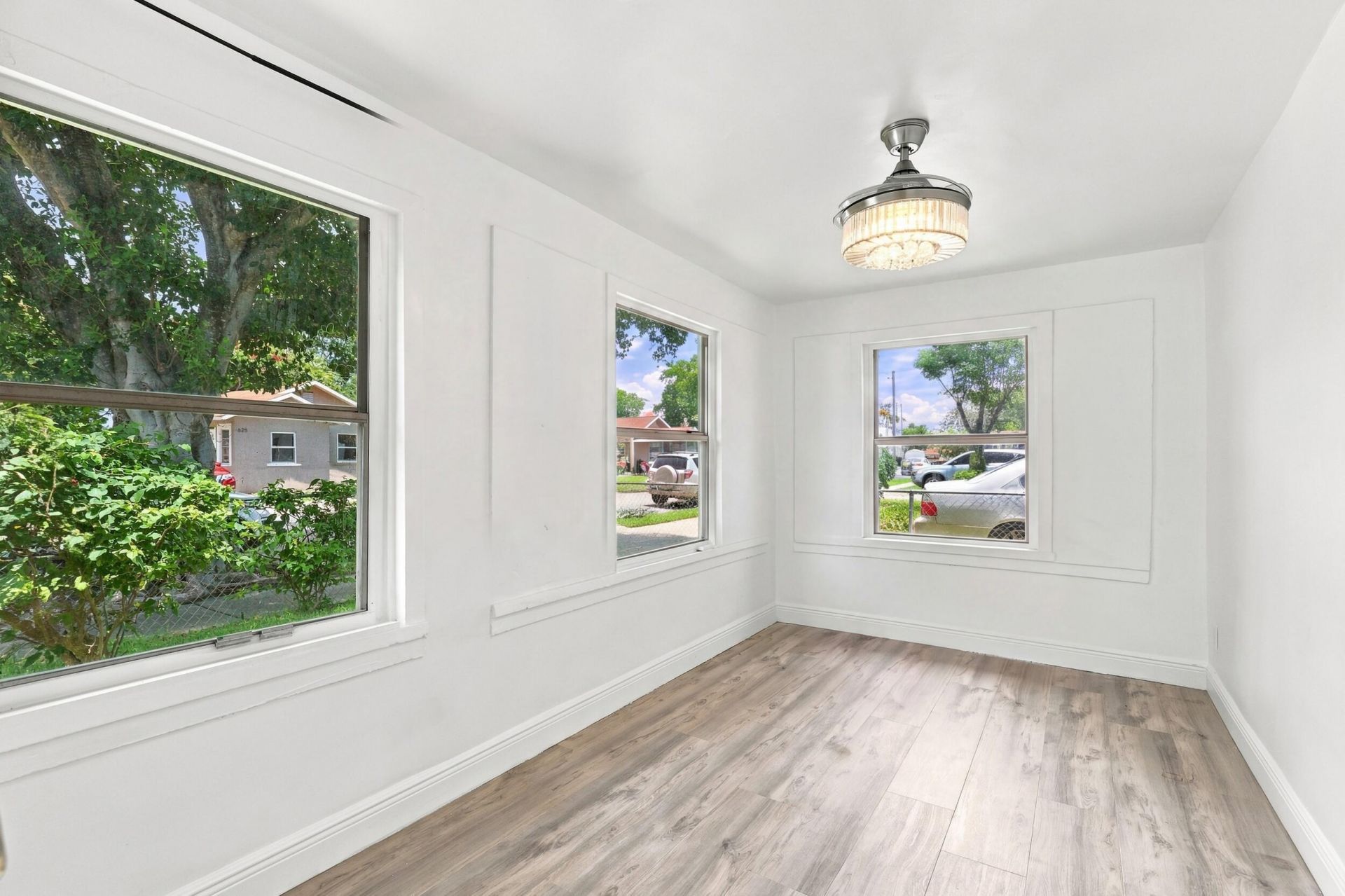 628 55th Street, West Palm Beach, FL 33407 Photo