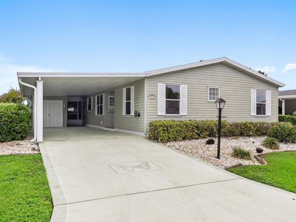 7928 Meadowlark Lane, Port St. Lucie, FL 34952