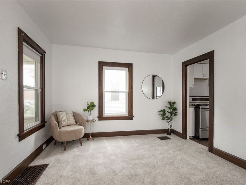930 E 250th Street , Euclid, OH 44132 Photo 11