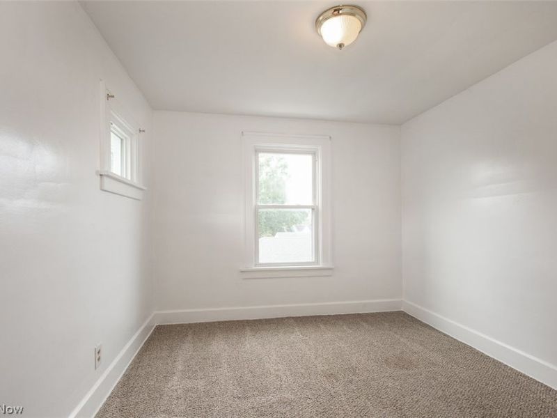 930 E 250th Street , Euclid, OH 44132 Photo 31