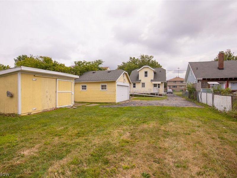 930 E 250th Street , Euclid, OH 44132 Photo 33