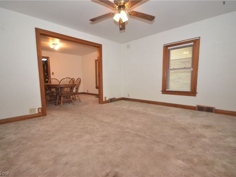 1742 Shaw Avenue , Akron, OH 44305 Photo 5