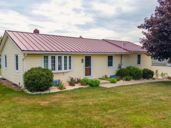 698 MILLERTOWN Road, Bloomsburg, PA 17815