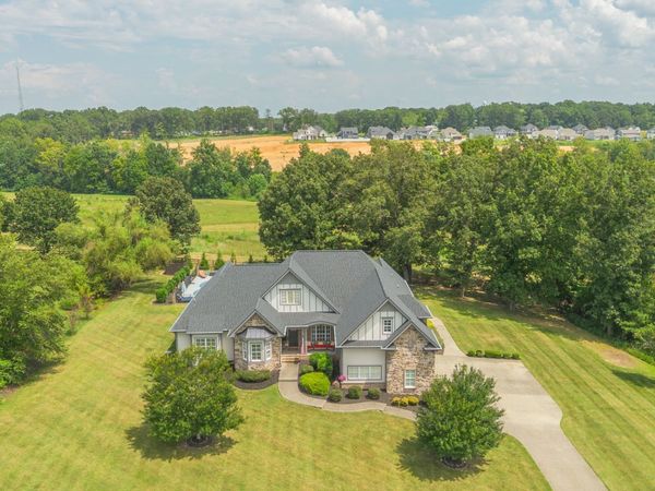 7300 Stirrup Ln , Fairview, TN 37062