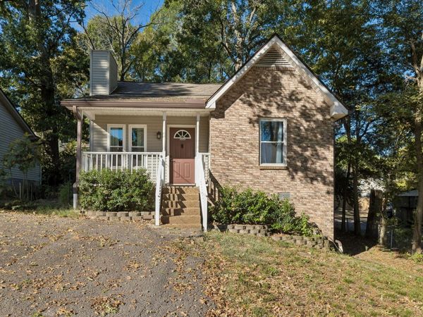 1518 Ocoee Trl, Madison, TN 37115