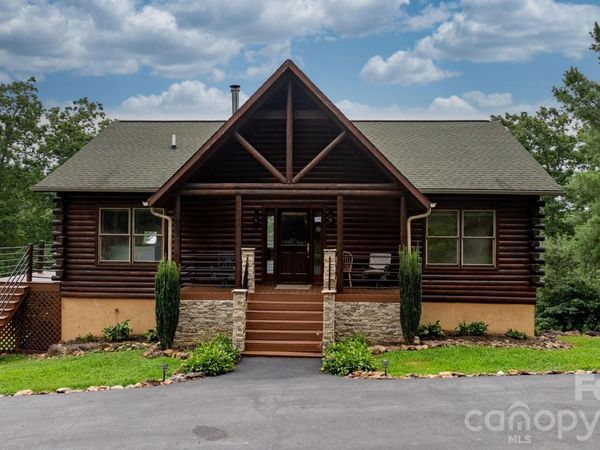 422 Ridge Creek Drive, Taylorsville, NC 28681