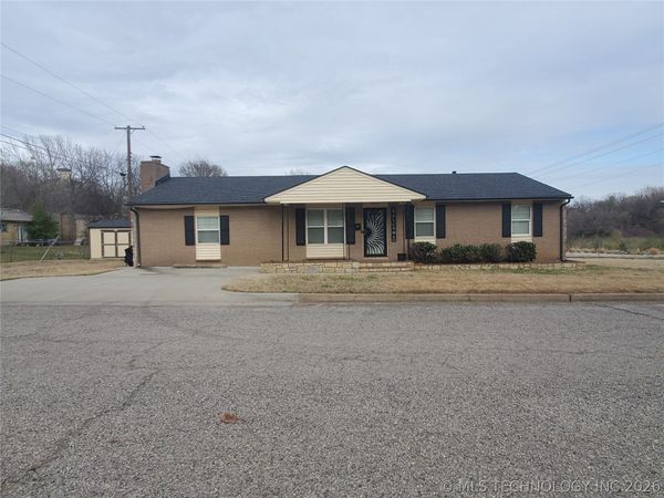 3609 N Detroit Place, Tulsa, OK 74106