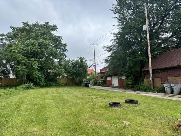 4320 W GARFIELD AVENUE, Milwaukee, WI 53208