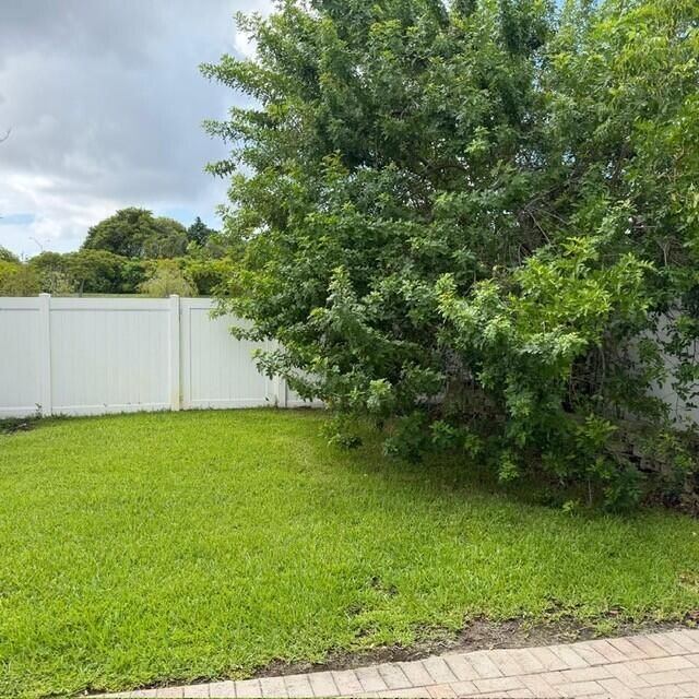 894 NE 191st Street, Miami, FL 33179 Photo