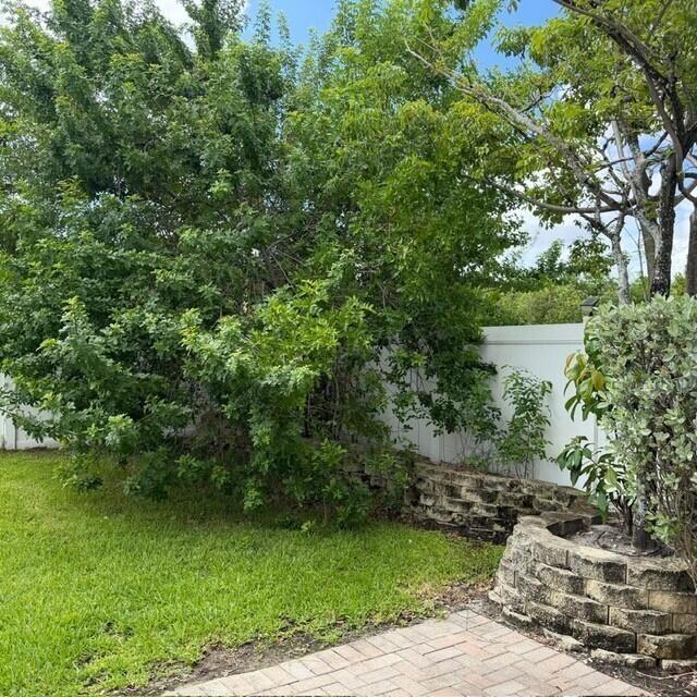 894 NE 191st Street, Miami, FL 33179 Photo