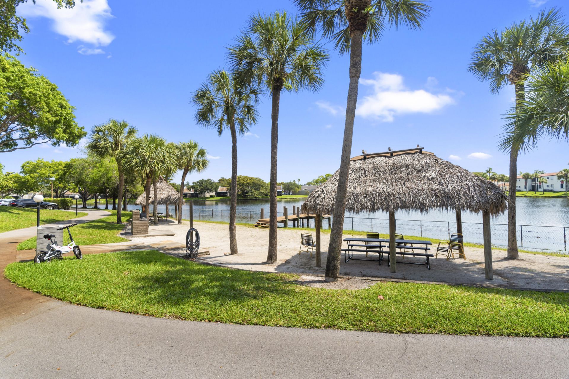 900 Colony Point Circle, Unit 511, Pembroke Pines, FL 33026 Photo
