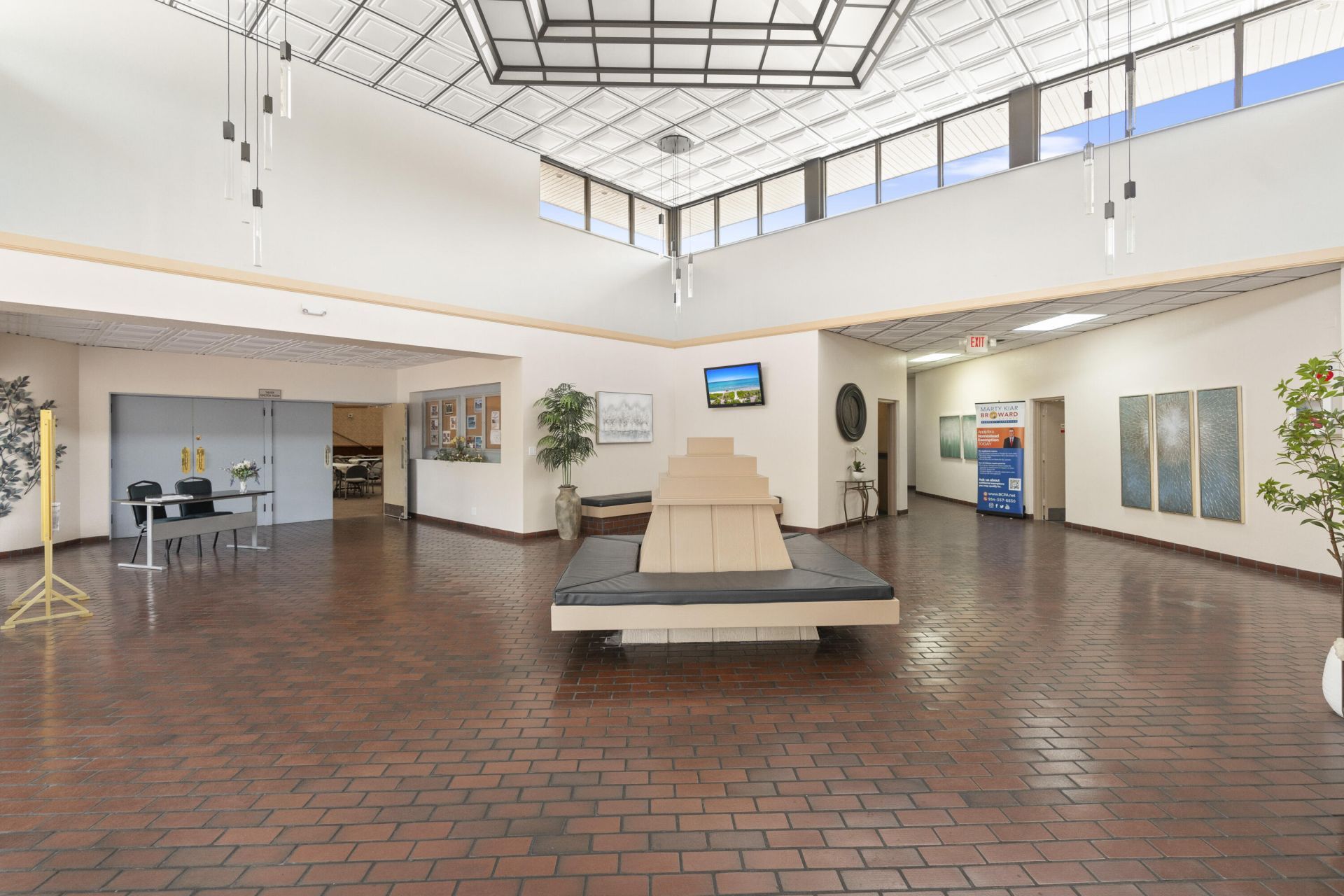 900 Colony Point Circle, Unit 511, Pembroke Pines, FL 33026 Photo