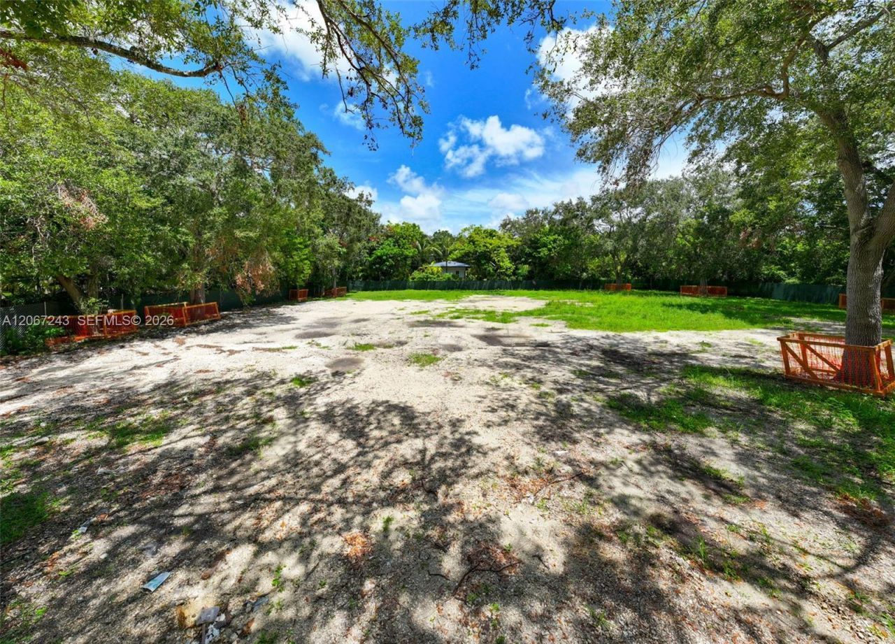 6285 SW 98th St , Pinecrest, FL 33156 Photo