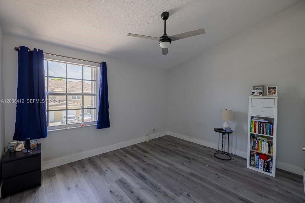 12171 SW 4th St, Pembroke Pines, FL 33025 Photo