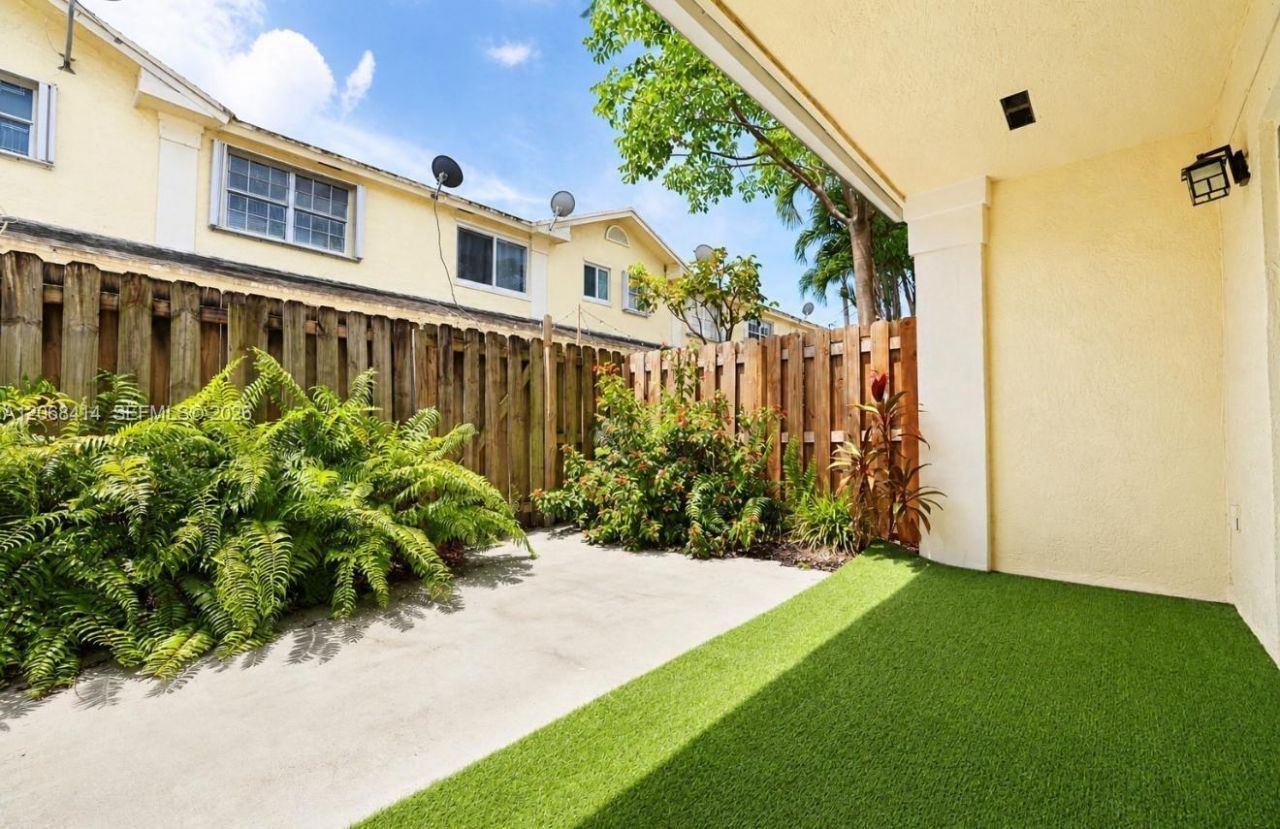 11840 SW 99th St, Unit 11840, Miami, FL 33186 Photo