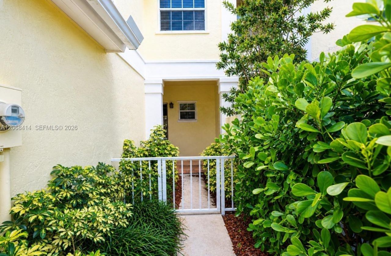 11840 SW 99th St, Unit 11840, Miami, FL 33186 Photo