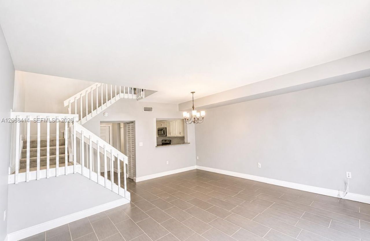 11840 SW 99th St, Unit 11840, Miami, FL 33186 Photo