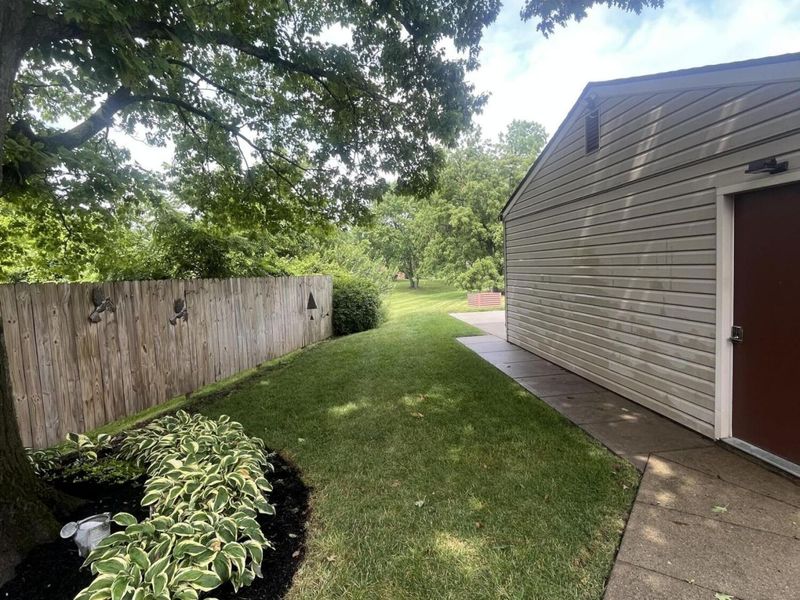 2715 Red Coach Drive, Springfield, OH 45503 Photo 15