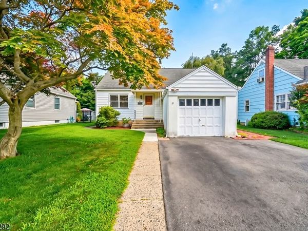 30 Pequannock Ave, Pompton Lakes, NJ 07442