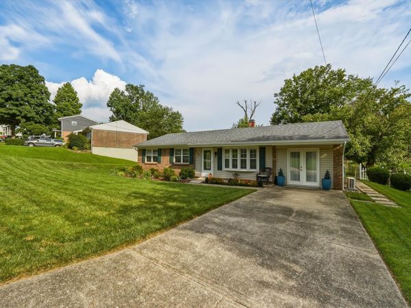 115 Cheyenne Trail, Ona, WV 25545