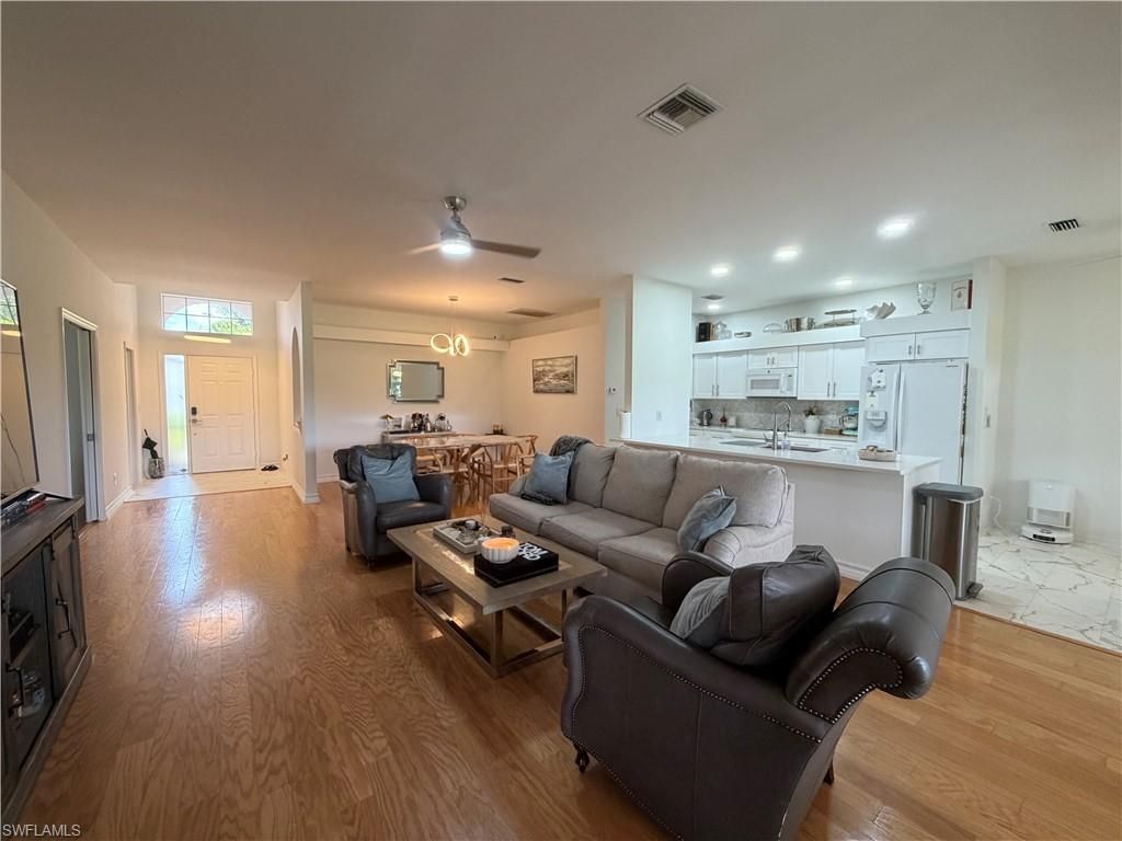 2260 Heritage Greens Dr, Naples, FL 34119 Photo