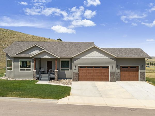 14151 Saddle Hill Drive, Rapid City, SD 57702
