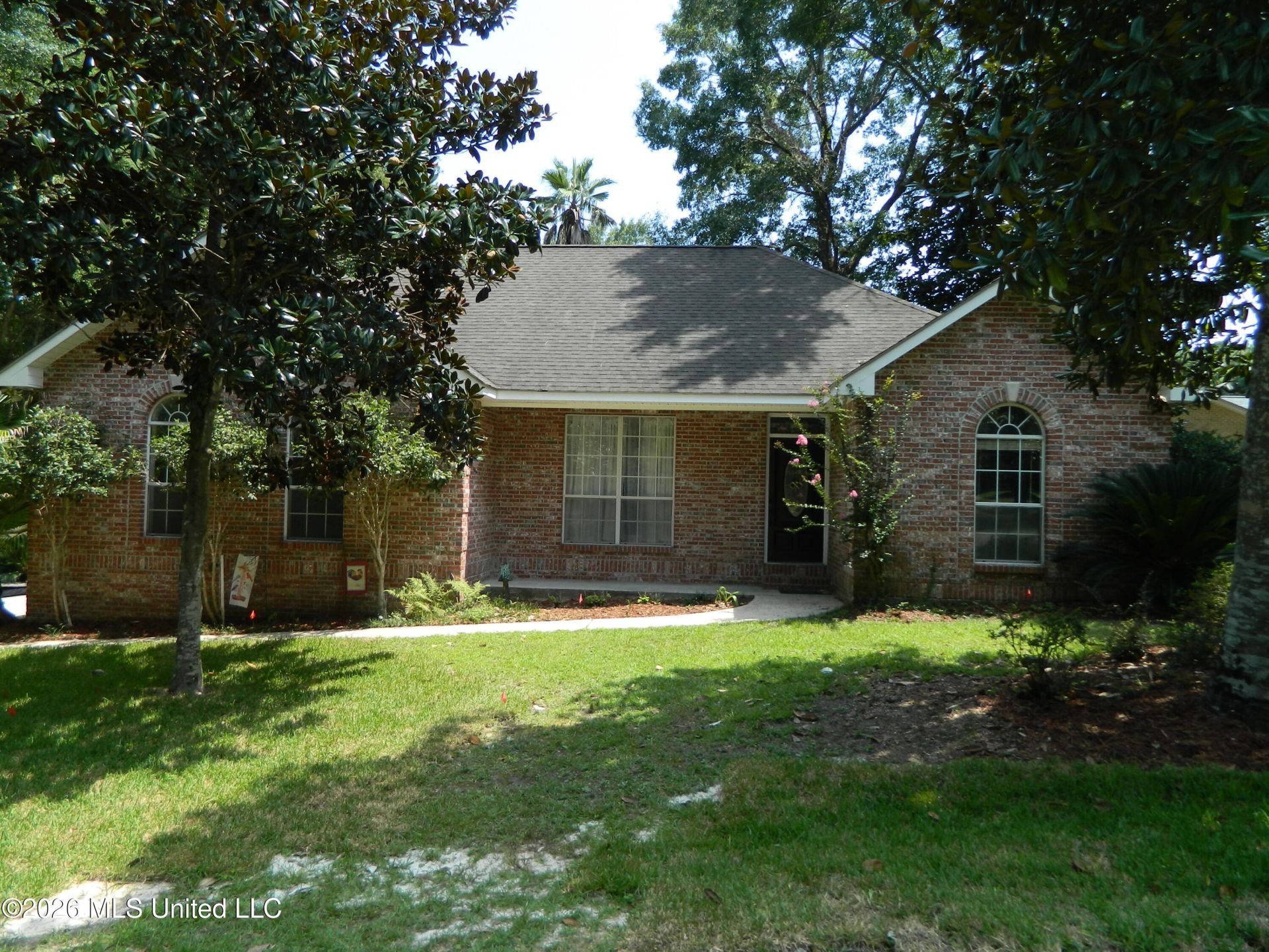 544 Hoaka Lane, Diamondhead, MS 39525 Main Photo
