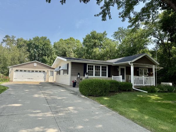 12 Yardley Drive , Spring Valley, IL 61362