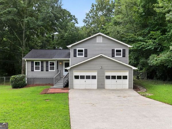 707 Cristy Lane, Woodstock, GA 30188