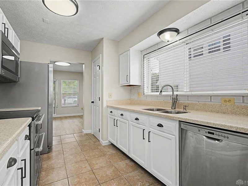 1220 Sunset Drive, Englewood, OH 45322 Photo 24
