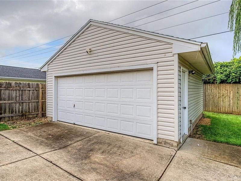 1220 Sunset Drive, Englewood, OH 45322 Photo 47