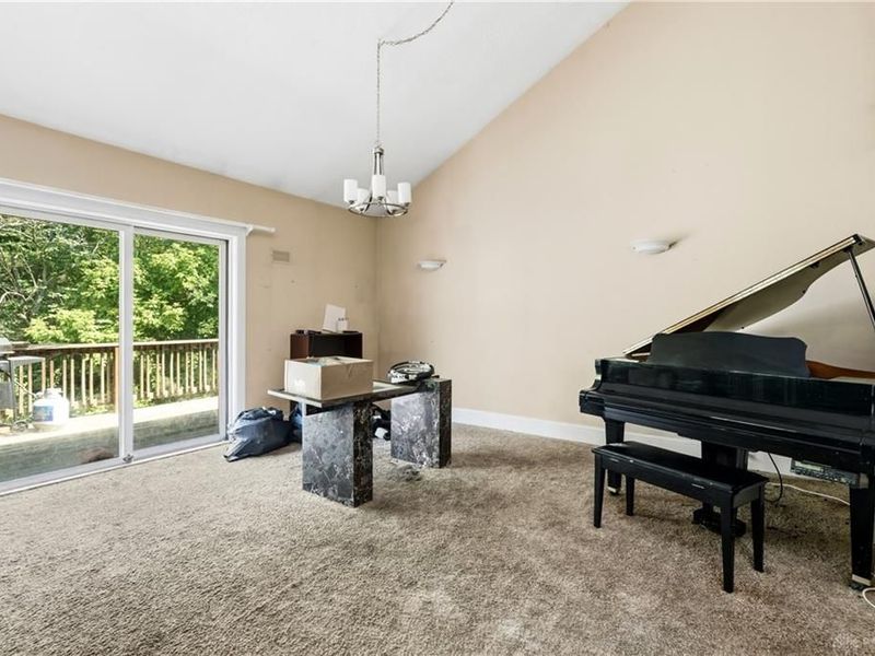 6006 Lynnaway Drive, Dayton, OH 45415 Photo 11