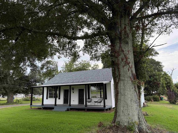 821 Blanchard St, Brusly, LA 70719