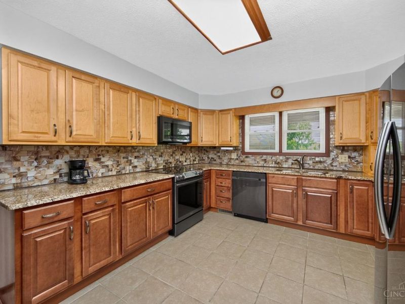 5523 Mosiman Road, Madison Township, OH 45042 Photo 11