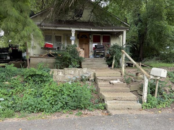 612 Park Street , Flippin, AR 72634
