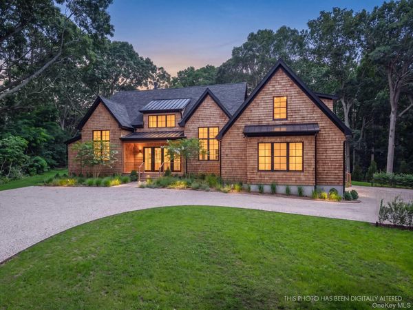 169 N Ferry Road , Shelter Island, NY 11964