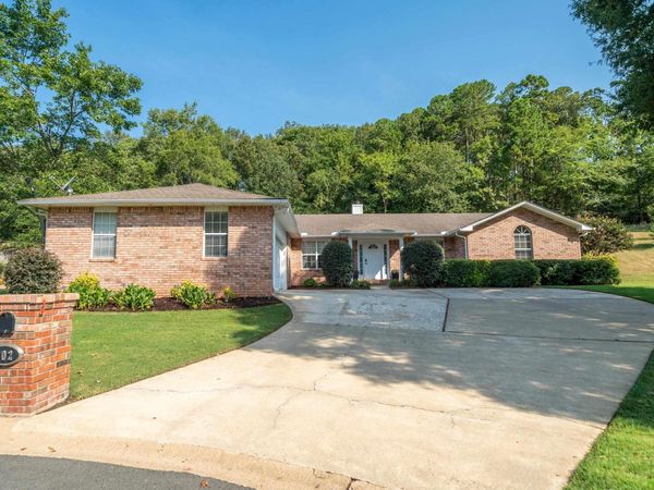 102 GRAMERCY, Hot Springs, AR 71901