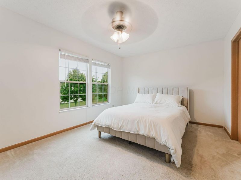 5904 Thorngate Drive, Galloway, OH 43119 Photo 21