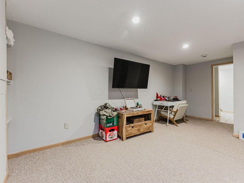 5904 Thorngate Drive, Galloway, OH 43119 Photo 33
