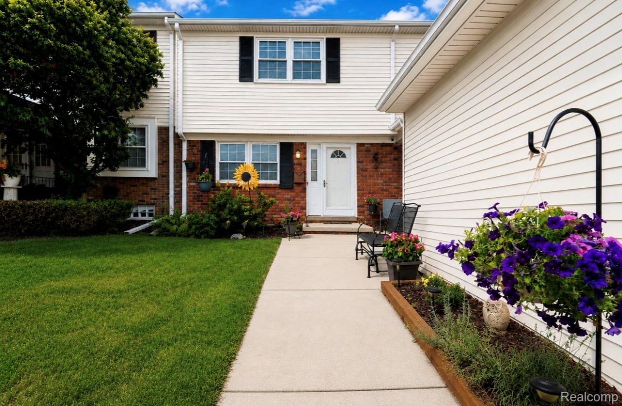 20248 Longwood Court, Northville Township, Mi 48167 Main Photo