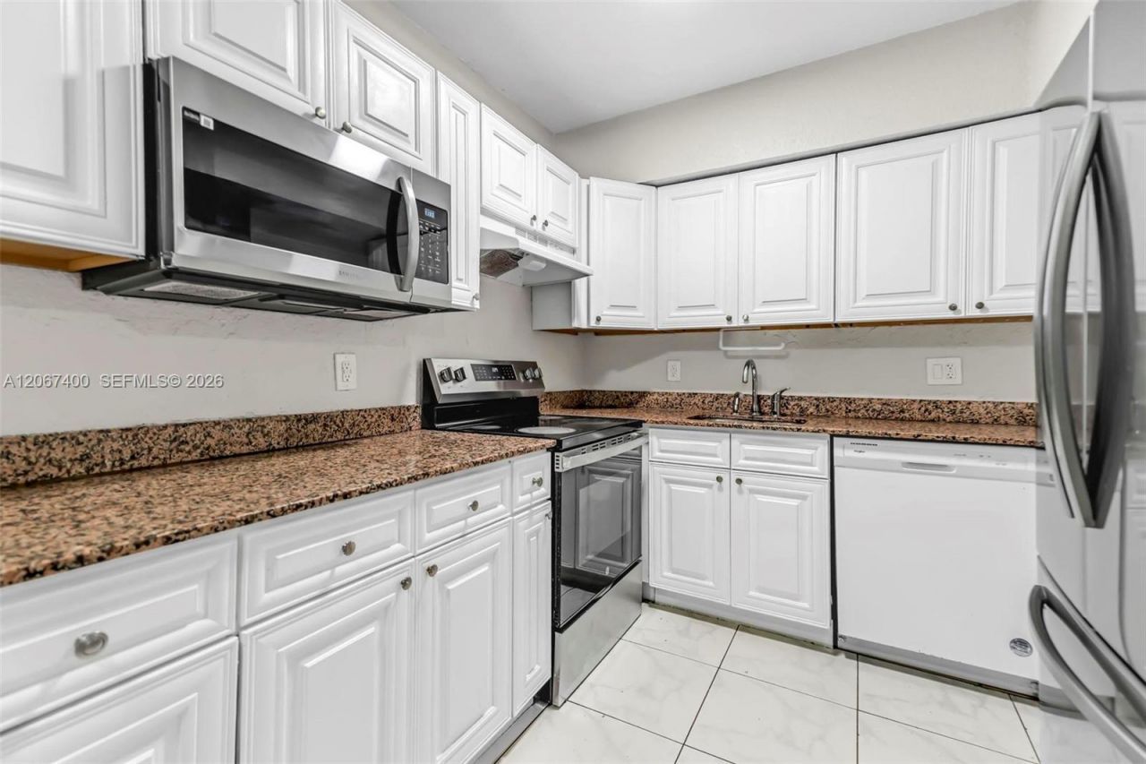 3271 NW 173rd Ter , Miami Gardens, FL 33056 Photo