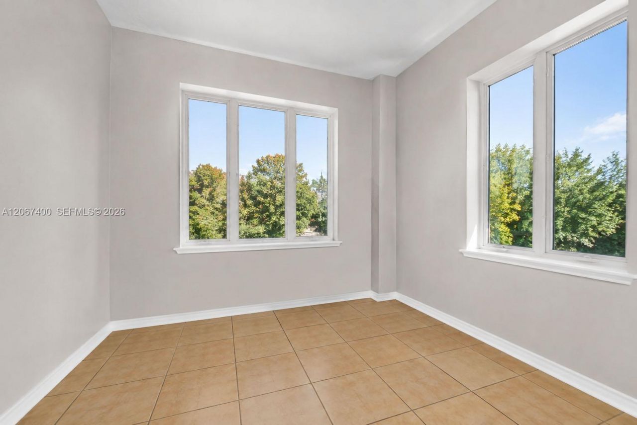 3271 NW 173rd Ter , Miami Gardens, FL 33056 Photo