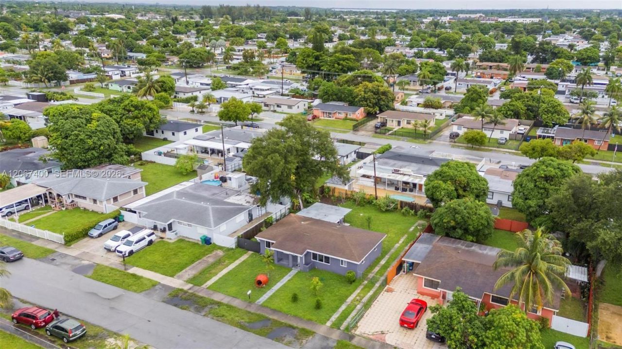 3271 NW 173rd Ter , Miami Gardens, FL 33056 Photo